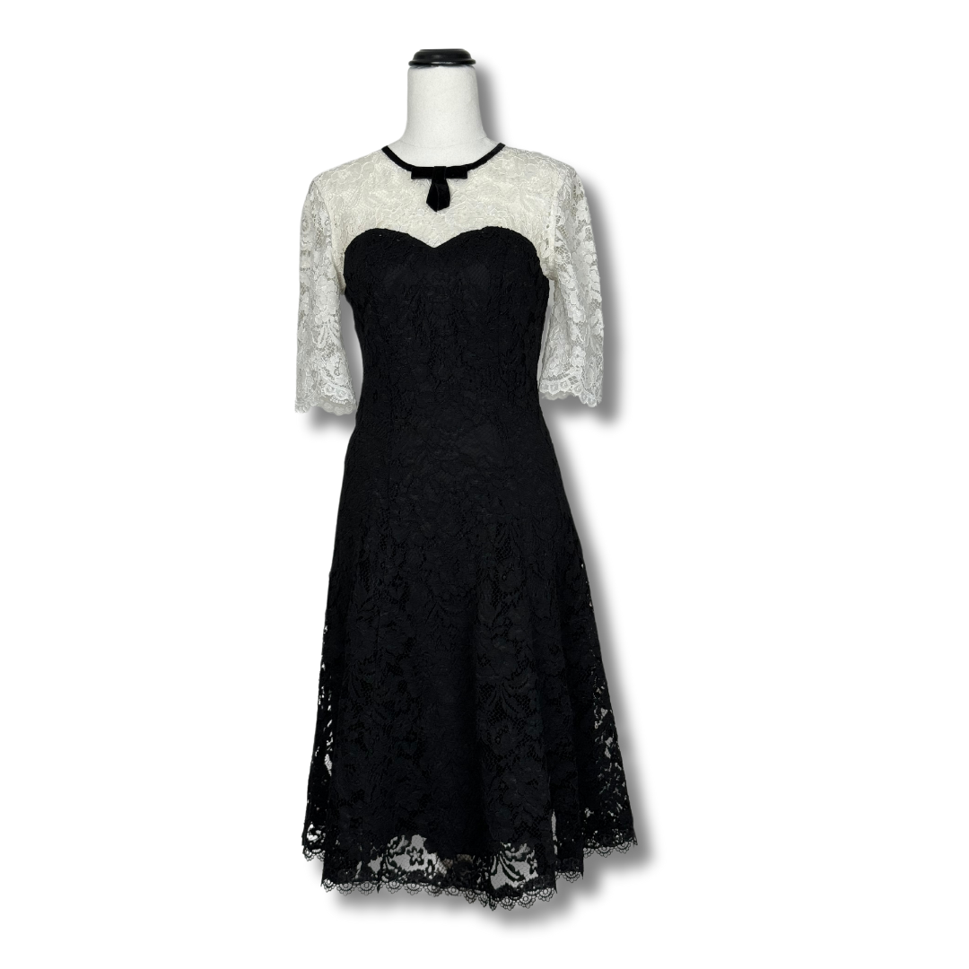 Review Black and White Lace Dress