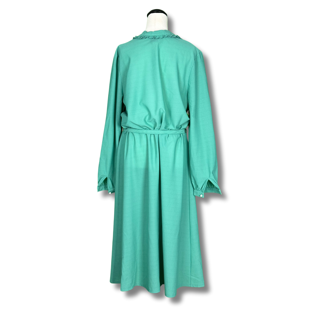 Zora Melbourne Vintage 1970s Mint Green Shirt Dress with Belted Waist